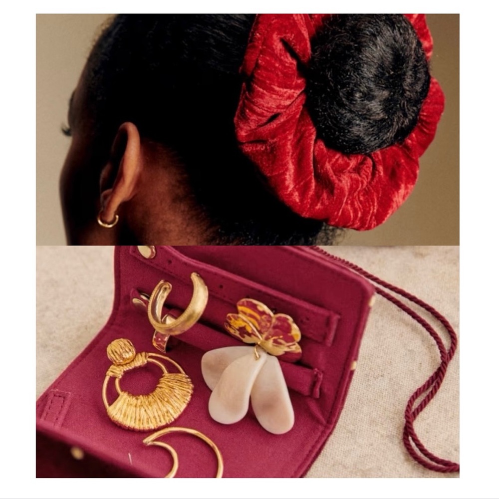Sézane Scrunchie and Jewelry Wrap